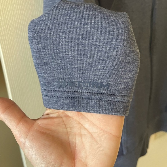 Under Armour zip up • women’s small - Picture 6 of 8